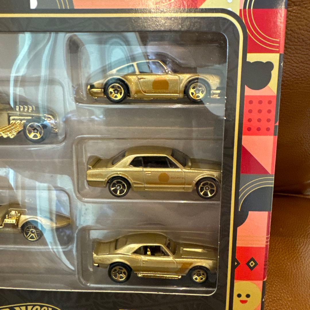 F.A.O. Schwarz Hot Wheels 8台セット