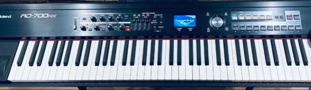 Roland 電子ピアノRD-700NX 最安値　シンセサイザー動作品　中古良品