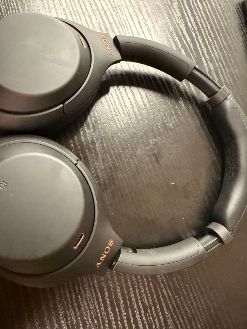 Sony WH-1000XM4 ブラック