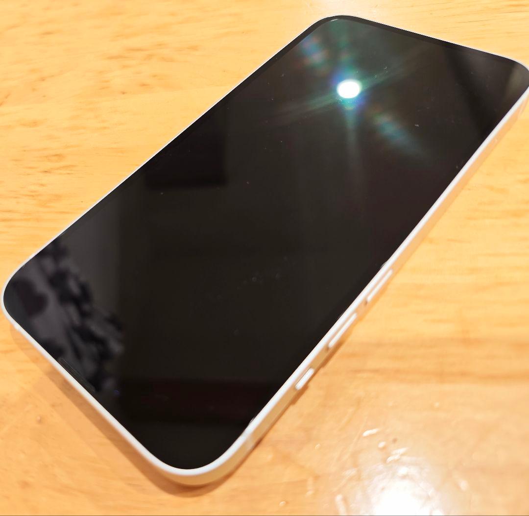 美品　Apple iPhone 13 ホワイト 本体