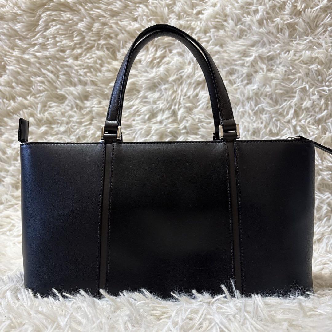 美品　BURBERRY バーバリー ハンドバッグ 横長 ノバチェック 本革 黒