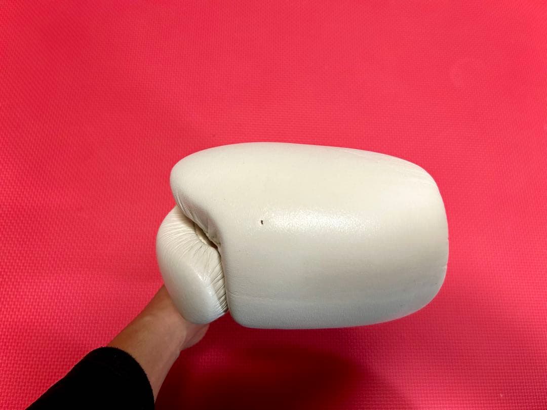 Winning ボクシンググローブ ホワイト 12oz