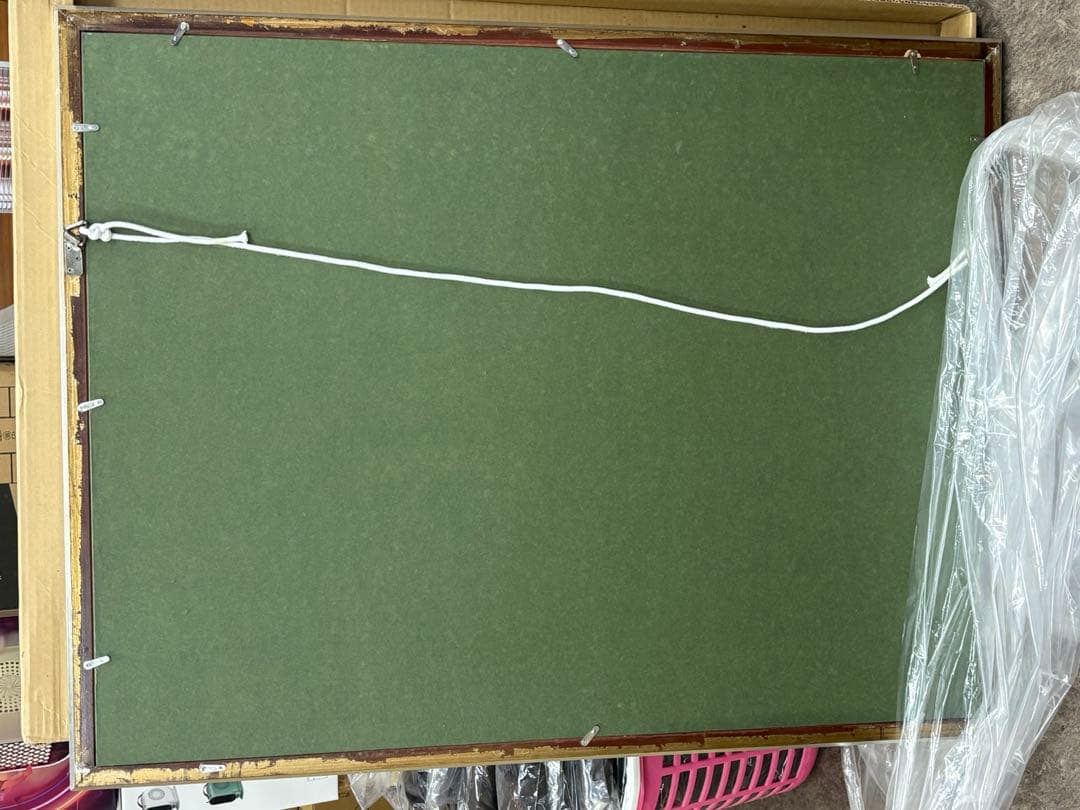 額縁 絵画付き シルバー 大きめ 紐付き