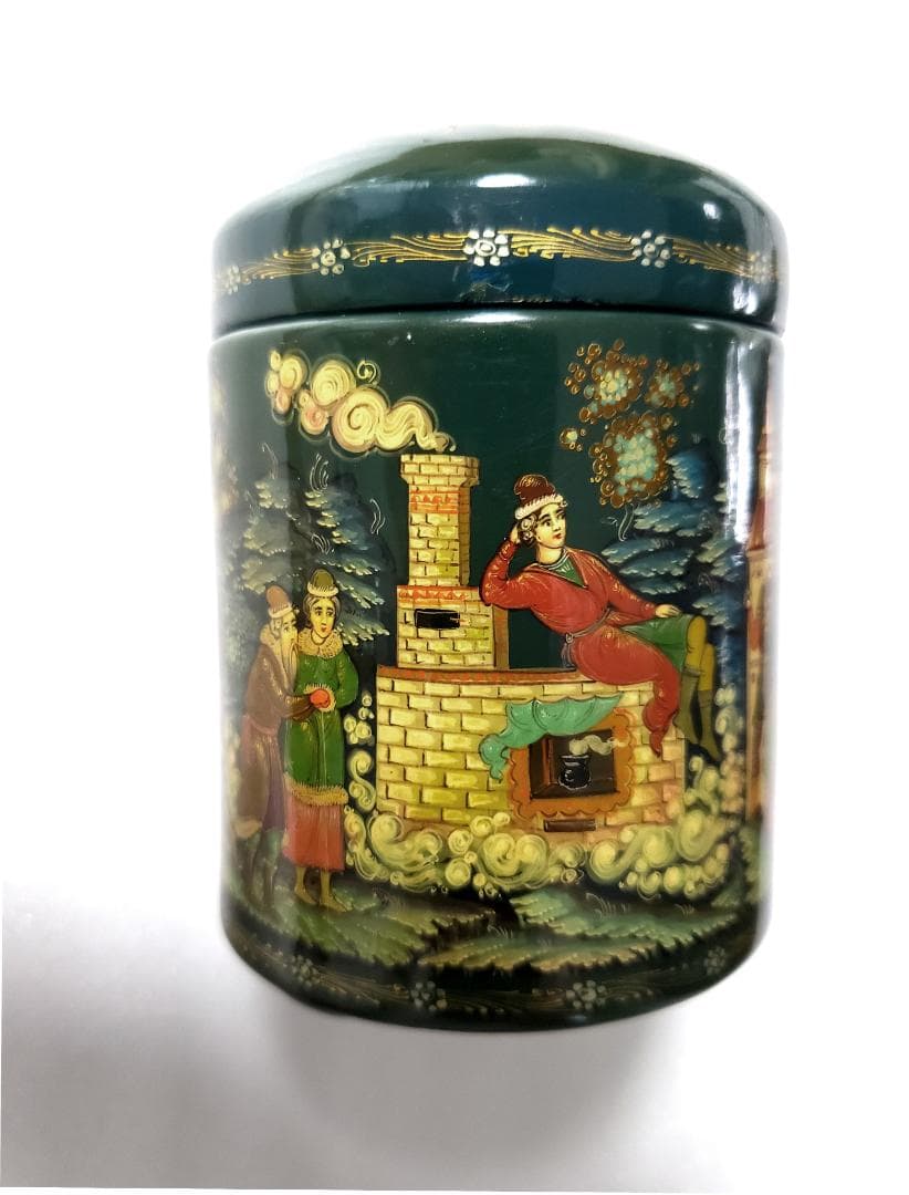 ロシア工芸品　細密画　パレフ 筒状の小箱　箱無し