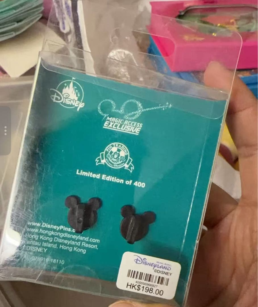 香港ディズニーランド正規品ズートピア ピンバッジ限数400