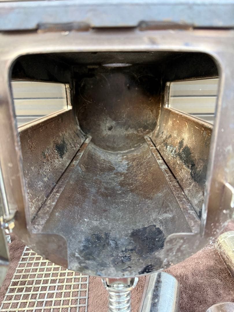 AR　テンマクデザイン　ウッドストーブ　サイドビュー　Mサイズ