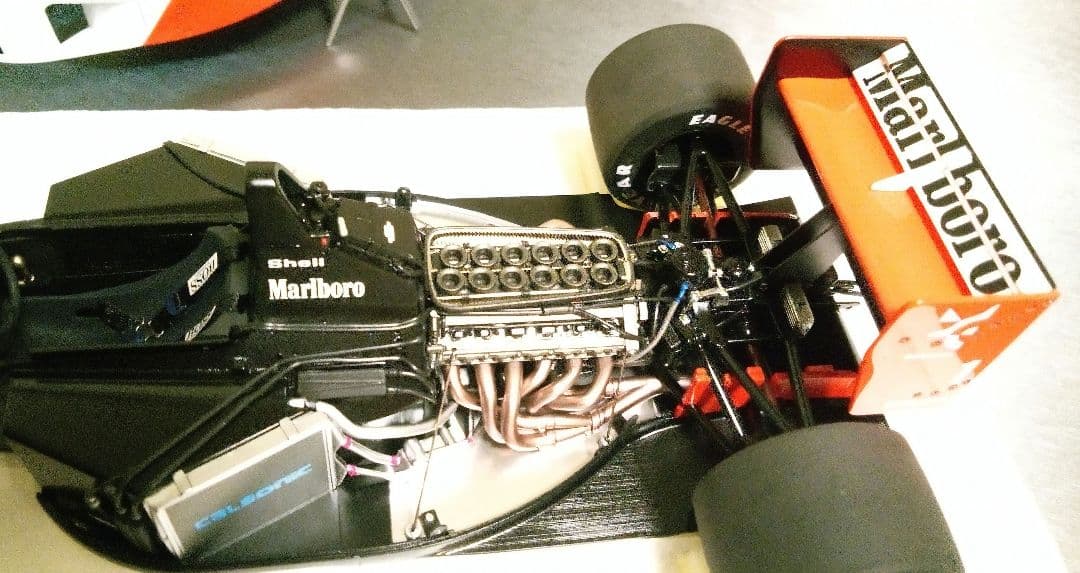 オートアート 1/18 F1 マクラーレン MP4/6 ホンダ A.セナ　専用