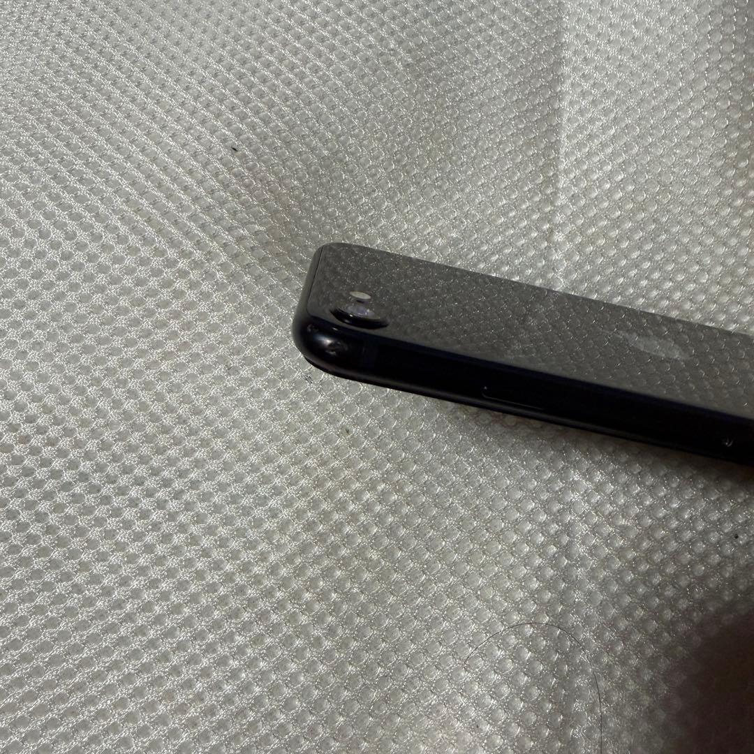 ⭐︎SIMフリー iPhoneSE 第3世代 128GB バッテリー100%