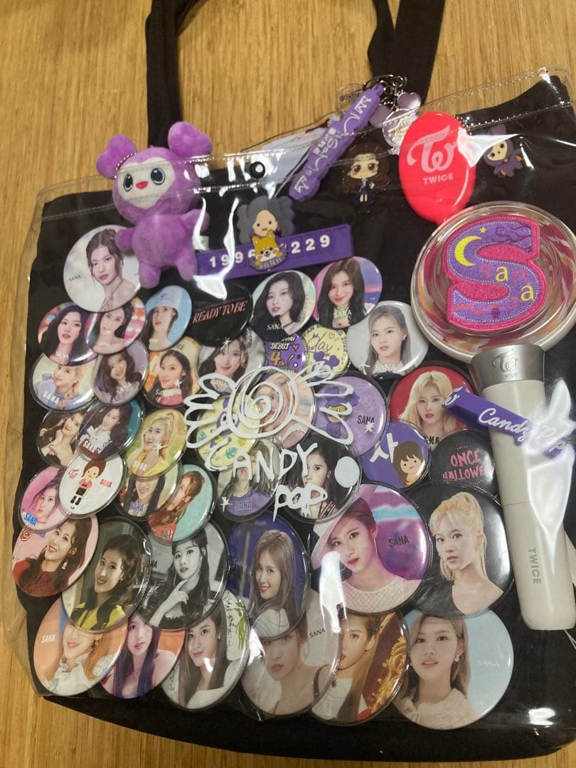 TWICE サナ　痛バ