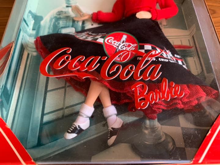★   バービー人形　コカコーラ　Barbie Doll   ★