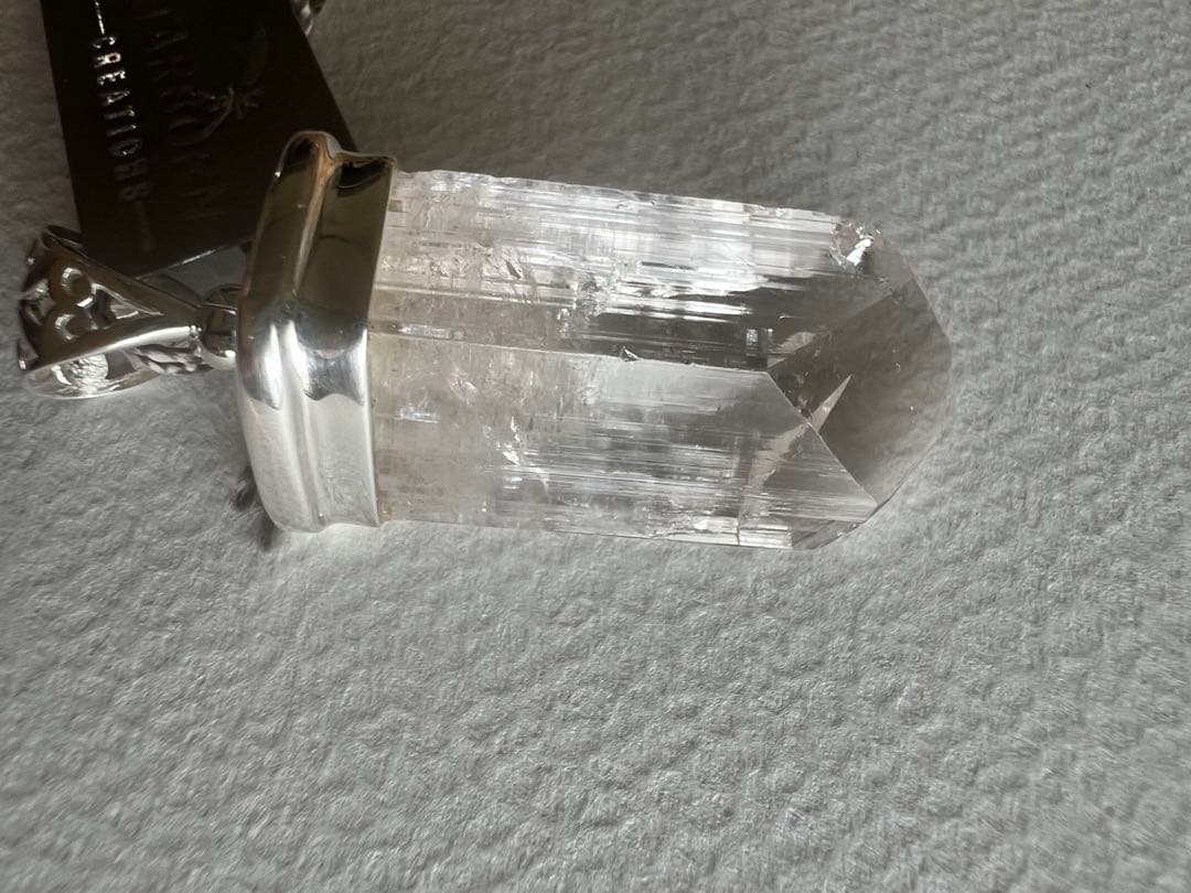 ダンビュライトペンダント！！美麗結晶 スターボーン社41.0cts！