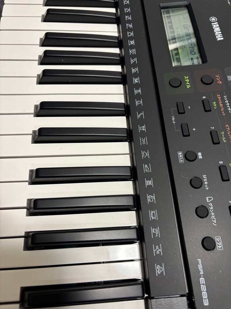 美品　YAMAHA 電子キーボード　PSR-E283 2回使用