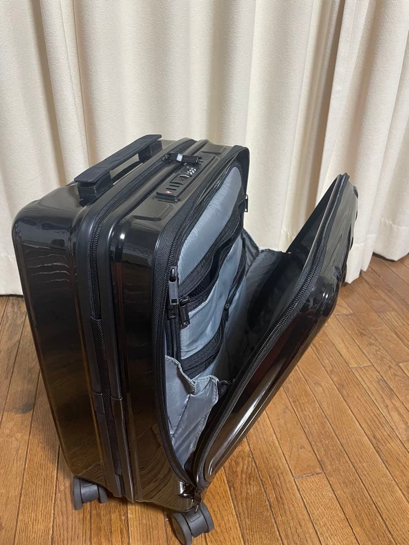 BRIEFING H-34F SD NEO キャリーケース　機内持込サイズ