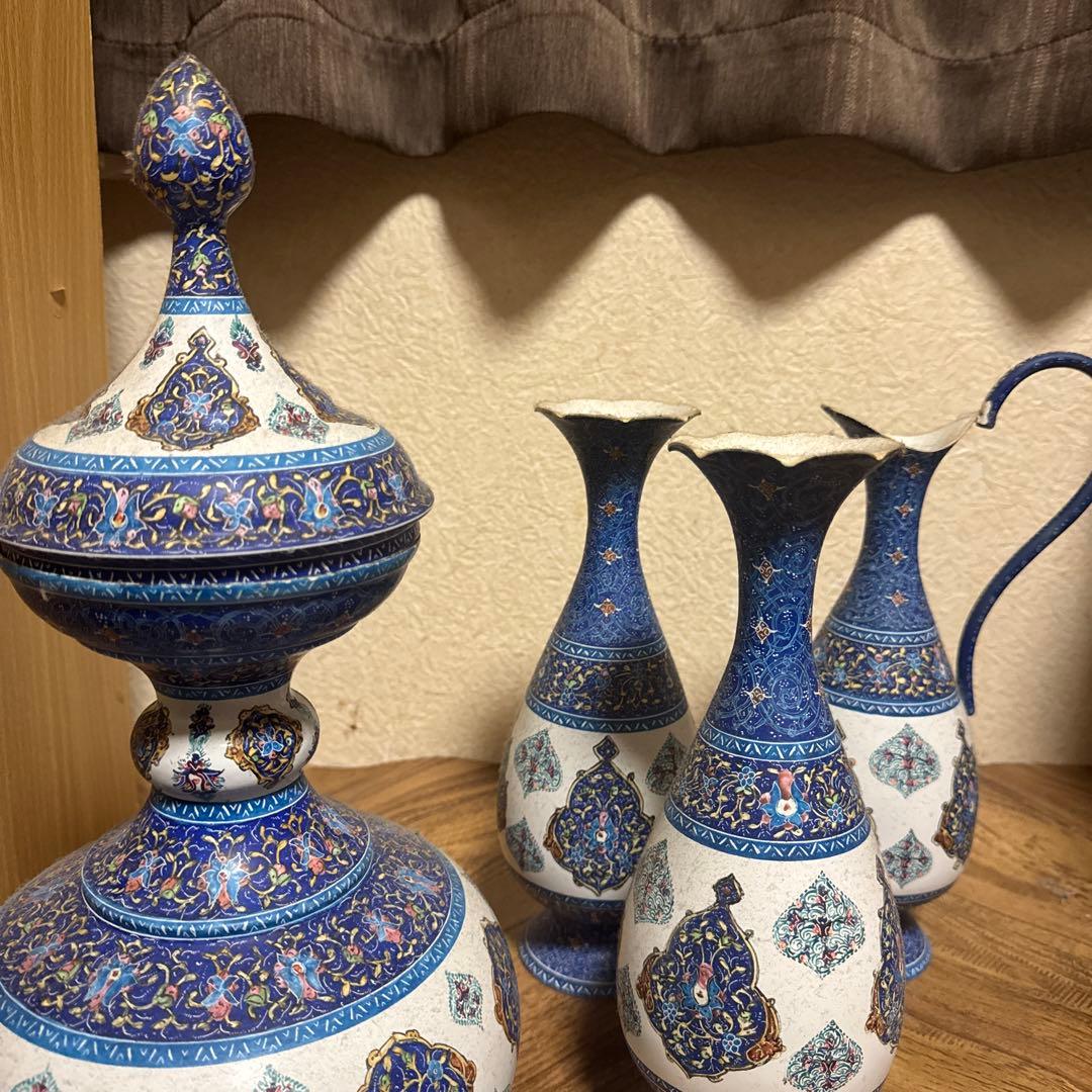 イランの伝統工芸品ミーナーカーリーの花瓶四点セット