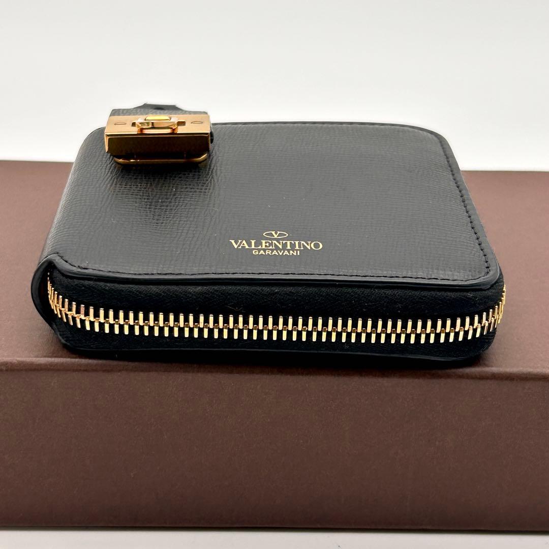 ✨極美品✨ VALENTINO ヴァレンティノ 二つ折り財布 高級 希少性大✨