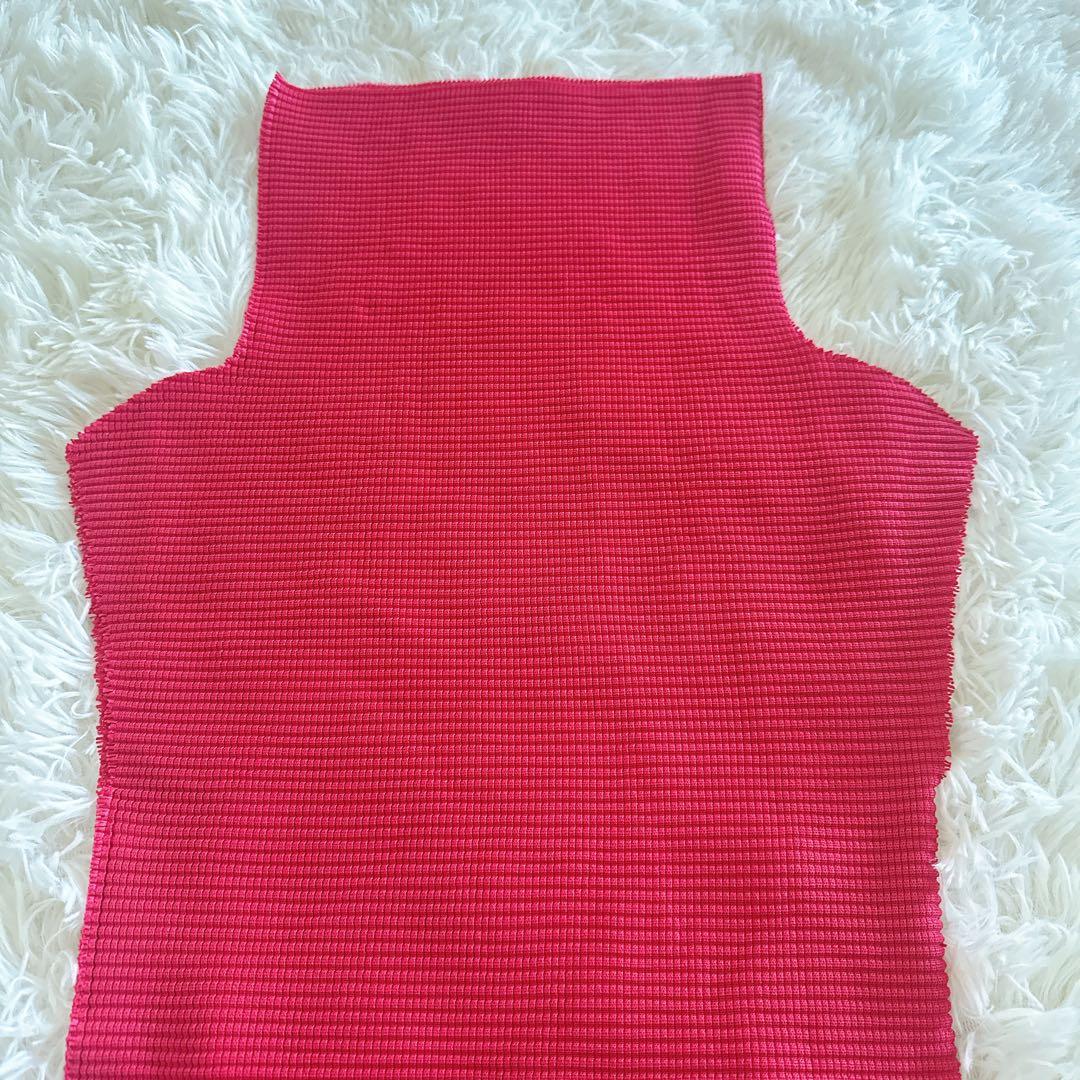 イッセイミヤケ　ミーバイイッセイミヤケ プリーツプリーズ　ノースリーブ