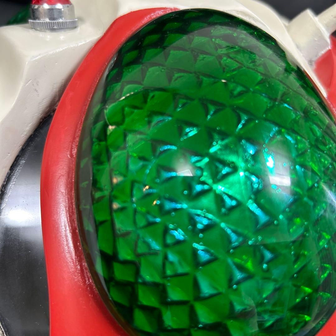 仮面ライダーV3 1/1スケール　マスク　発光あり　レトロ