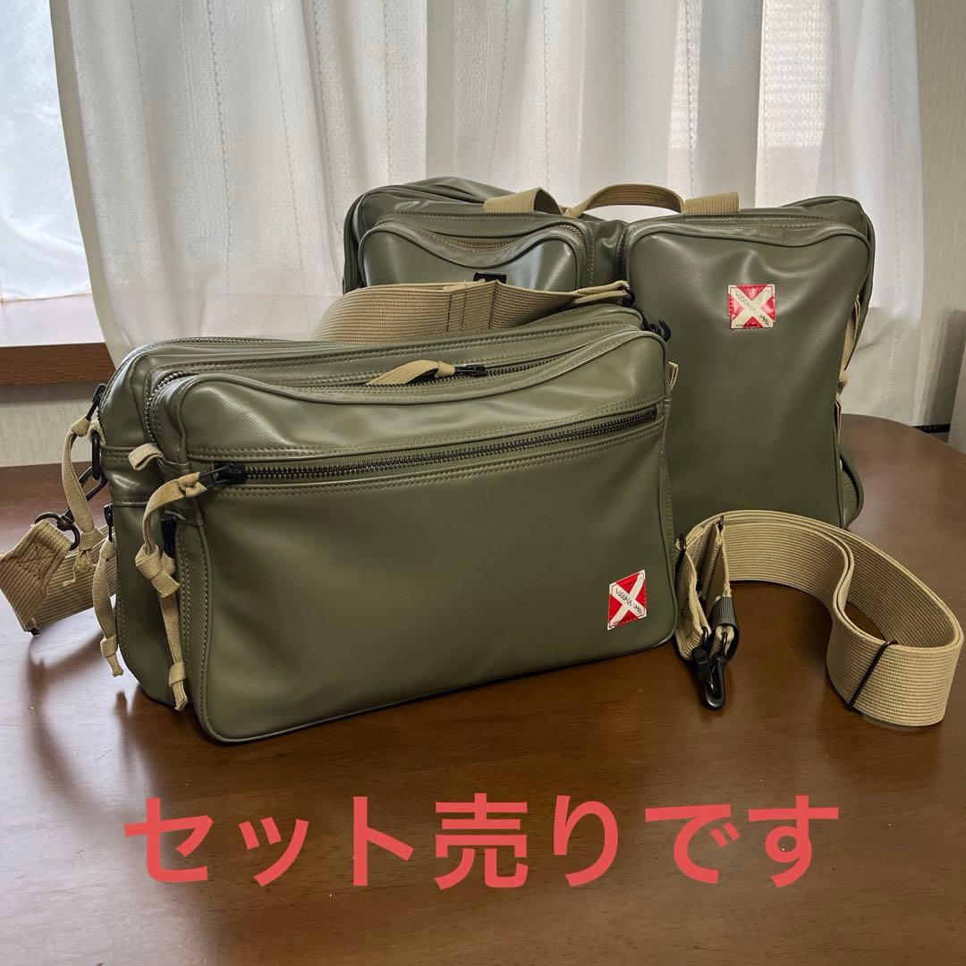 ラゲージレーベルビジネスバッグとショルダーバッグ