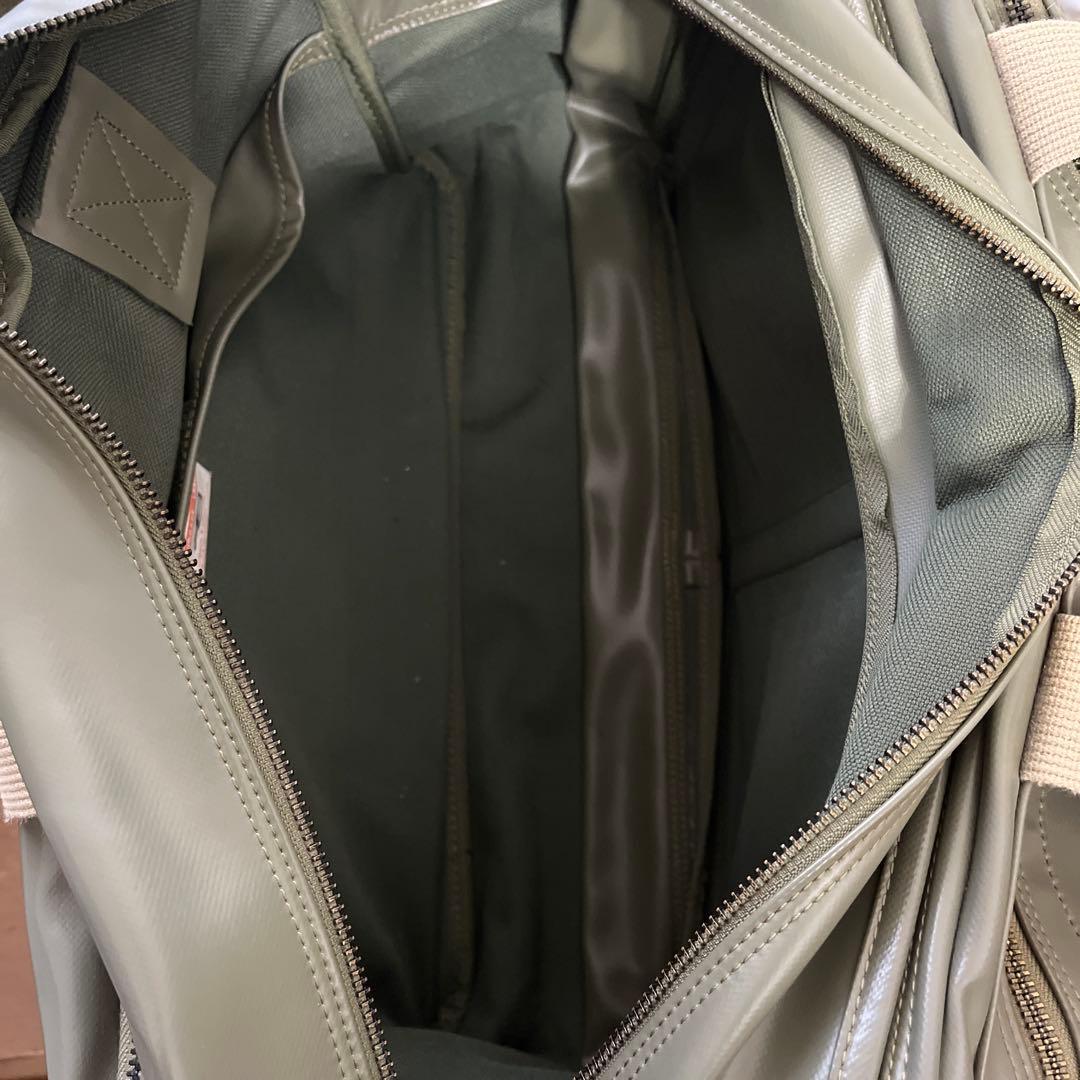 ラゲージレーベルビジネスバッグとショルダーバッグ