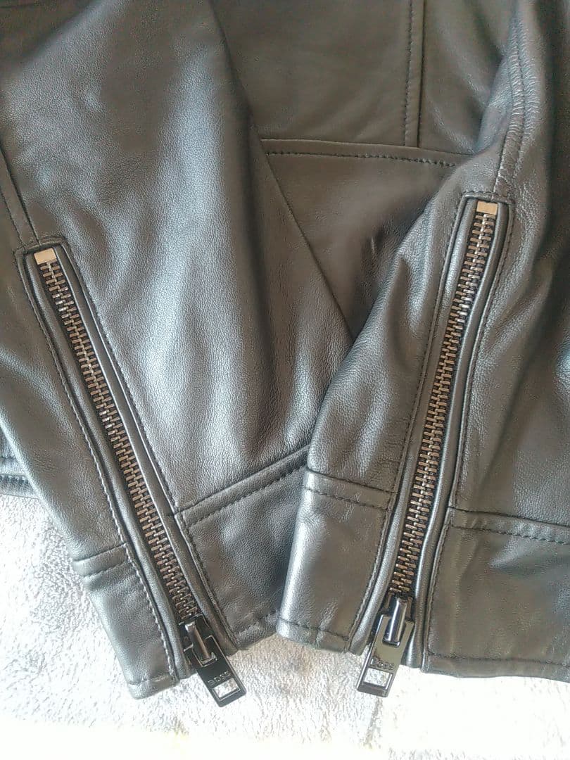 HUGO BOSS レザー シングル ライダースジャケット 革ジャン ラムレザー