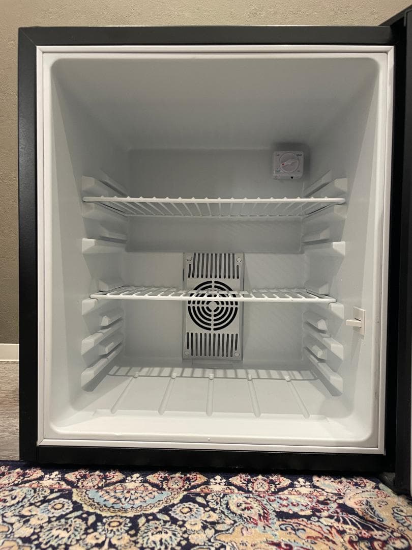 ペルチェ式 48リットル 1ドア電子冷蔵庫「冷庫さん」