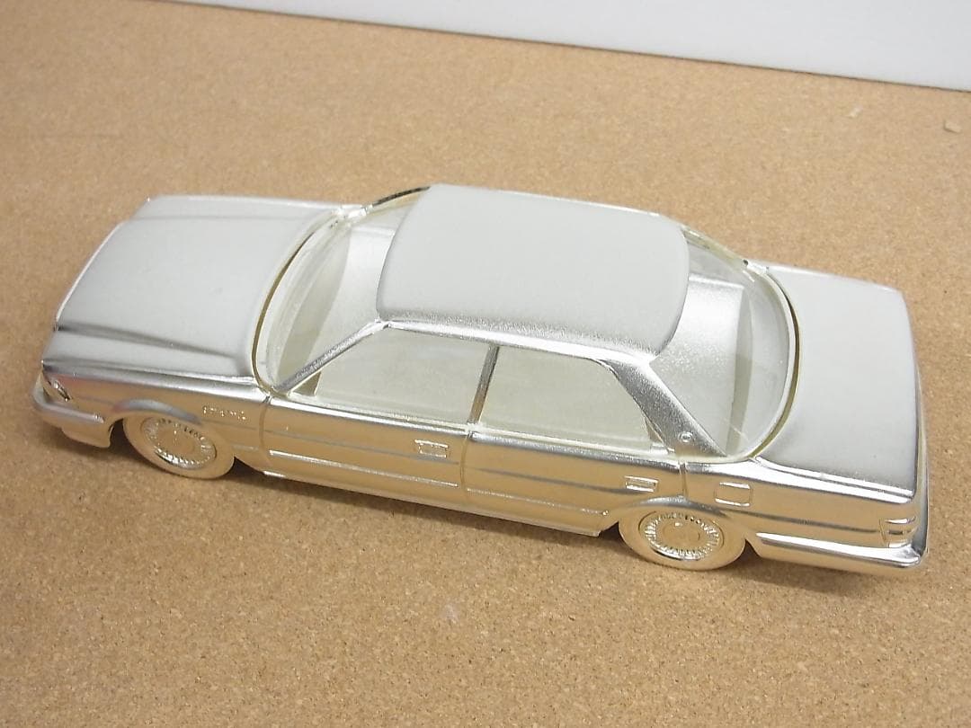 シガレットケース　金属　クラウンロイヤルサルーン