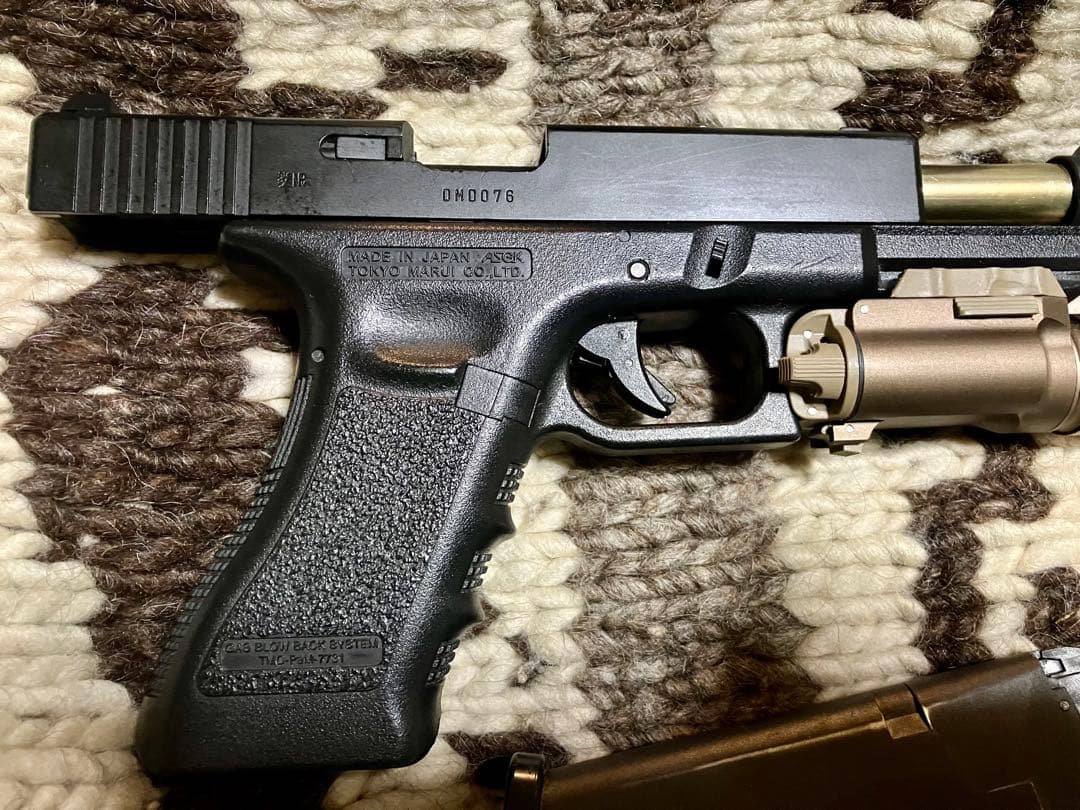 東京マルイ　ガスブローバックハンドガン　グロック17 gen3 カスタム　中古