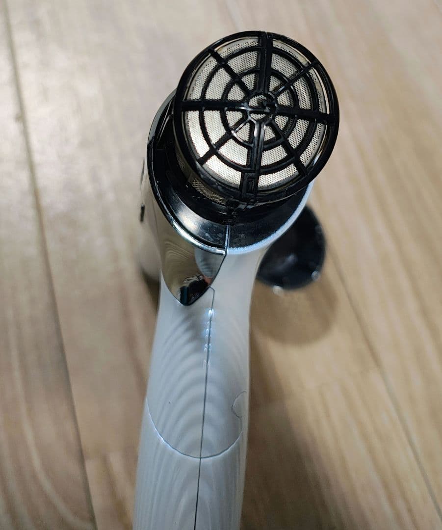 1週間限定 特別価格！ リファ ドライヤー ホワイト 2022年製 AB13