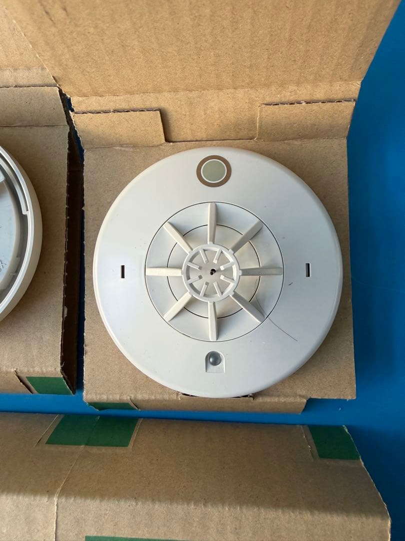 FDPJ210-D型　Rシリーズ用差動式熱感知器　2023年製　6個　ベース付