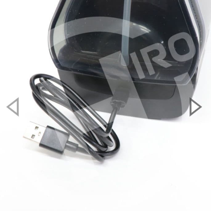 【新品】コードレス・スプレーバキュームクリーナーコードレスなので、どこでも楽々