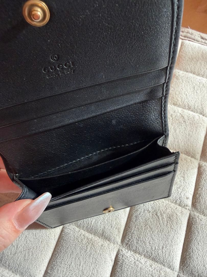 GUCCI ブラック 二つ折り財布 キルティング
