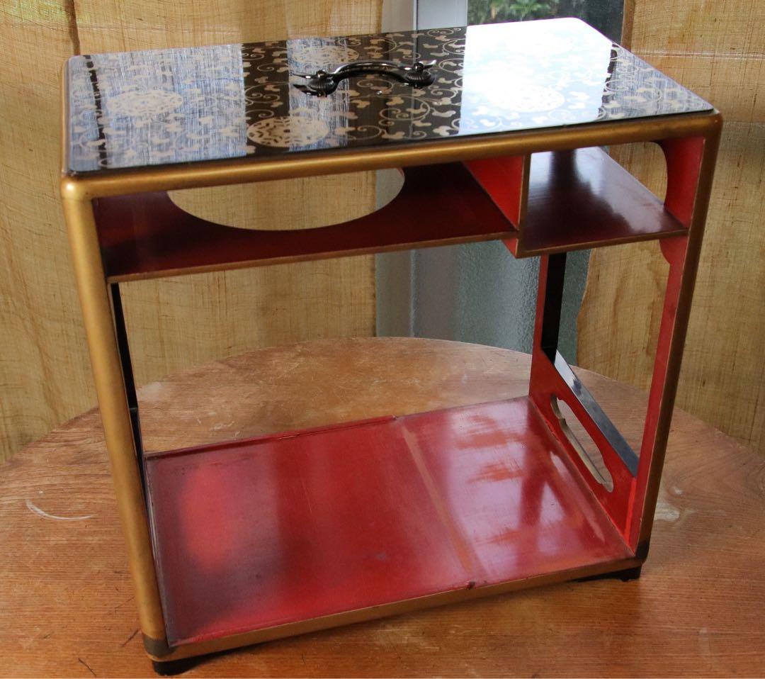 井上鷹の羽家紋　野弁当一式　時代漆芸　漆塗　金蒔絵　唐草　木製　提重