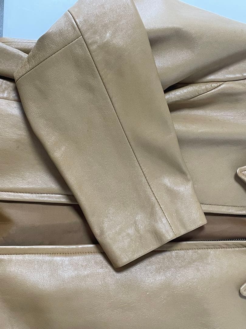 8月末価格❣️ BANANA REPUBLIC ベージュレザーライダースジャケット