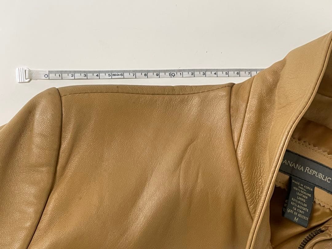 8月末価格❣️ BANANA REPUBLIC ベージュレザーライダースジャケット