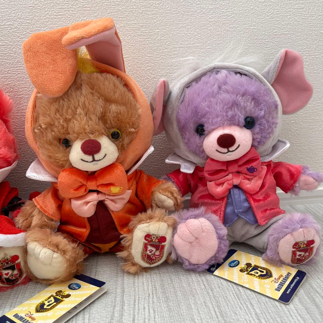 ユニベアシティ　不思議の国のアリス　コスチューム付き　全部セット　　新品タグ付き