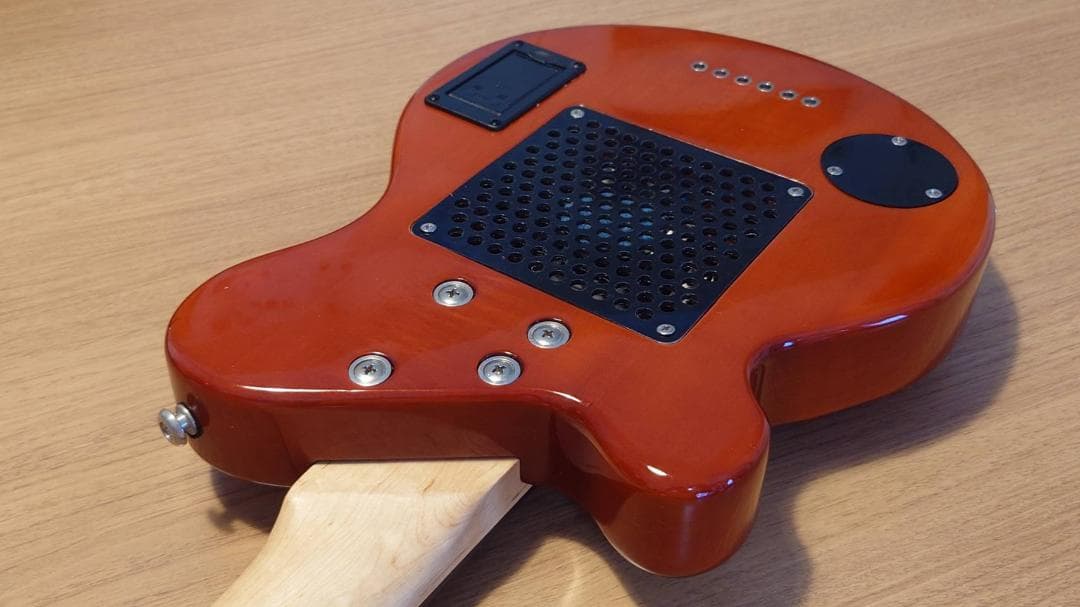 Pignose PGG-200 FM　スピーカー内蔵ギターのベストセラー！！