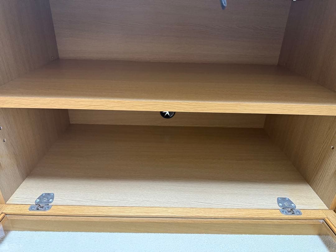 木製テレビ台 ガラス扉付き/無垢材