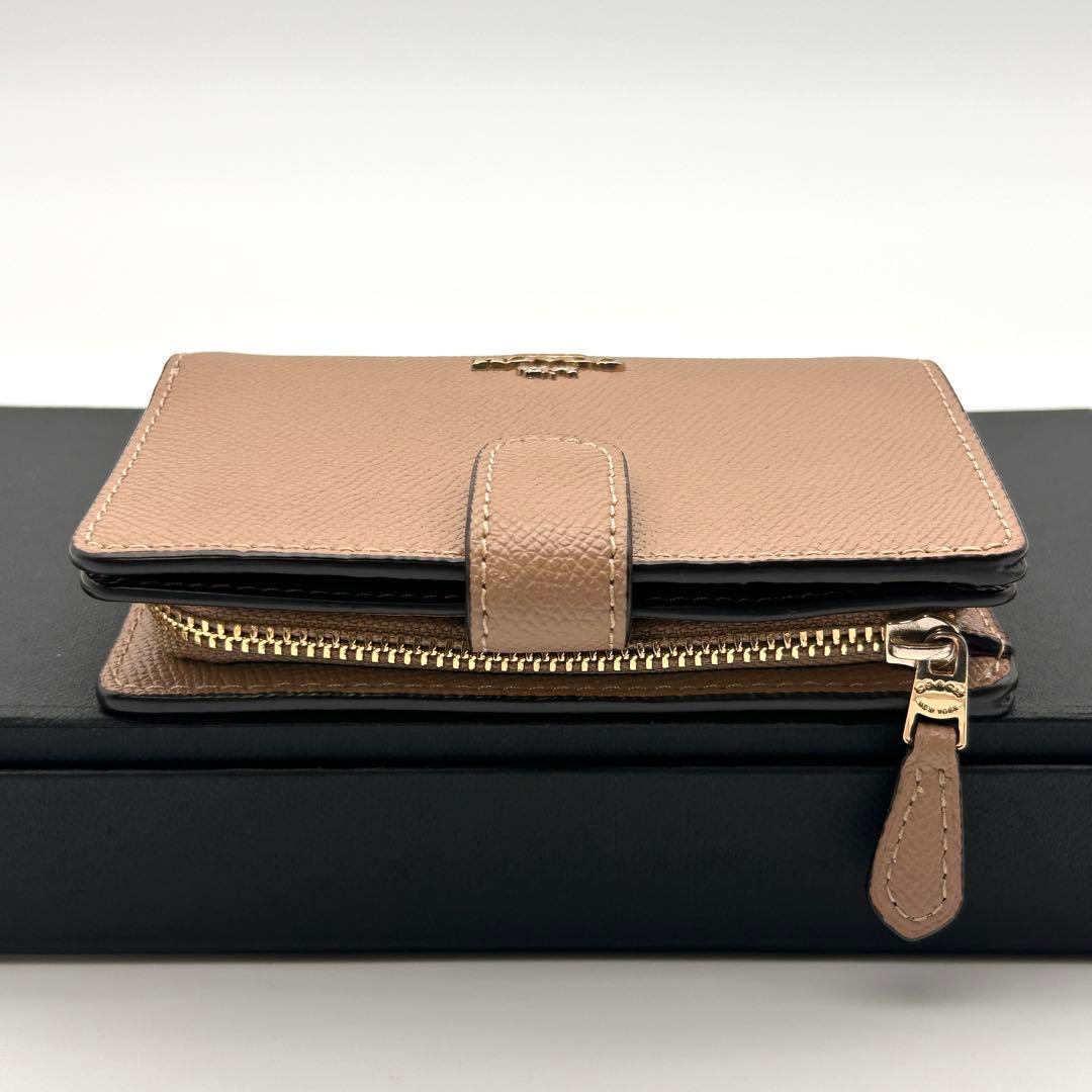 ✨美品✨ COACH コーチ 二つ折り財布 ベージュ 折り財布