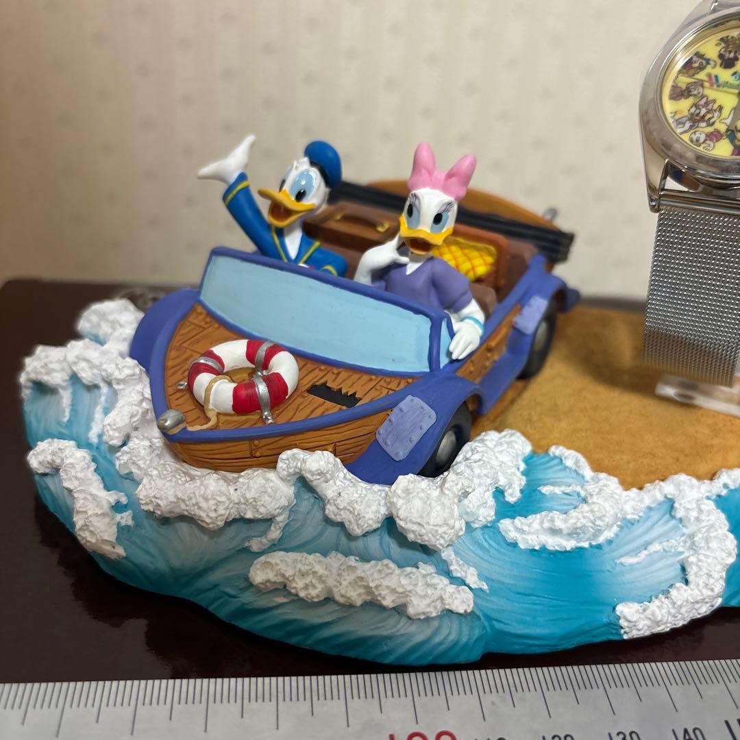 ディズニー　ミッキー ドナルドダック　腕時計　置物 陶器 限定 ステンレス