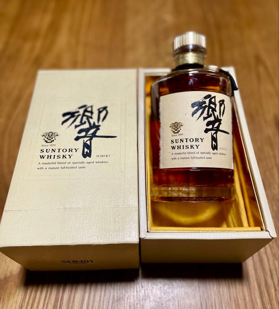 サントリーウィスキー響　金キャップ　裏ゴールドラベル