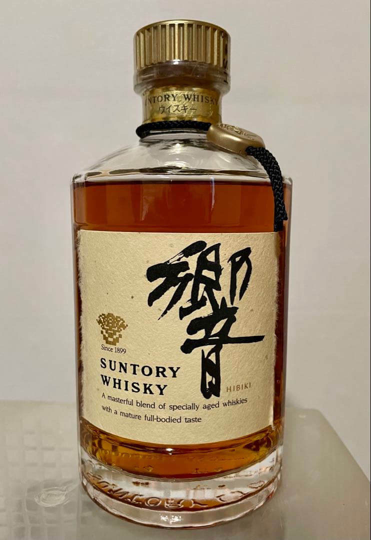 サントリーウィスキー響　金キャップ　裏ゴールドラベル