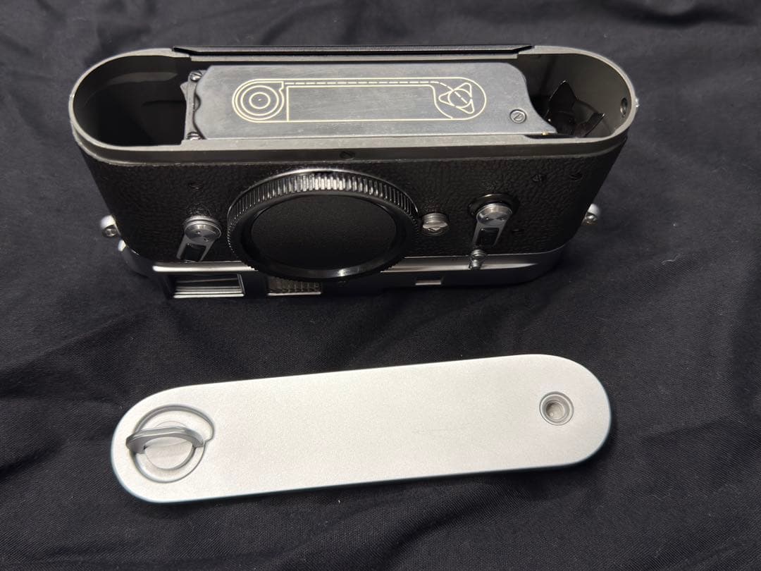 Leica M4 ボディ 【外観が綺麗】