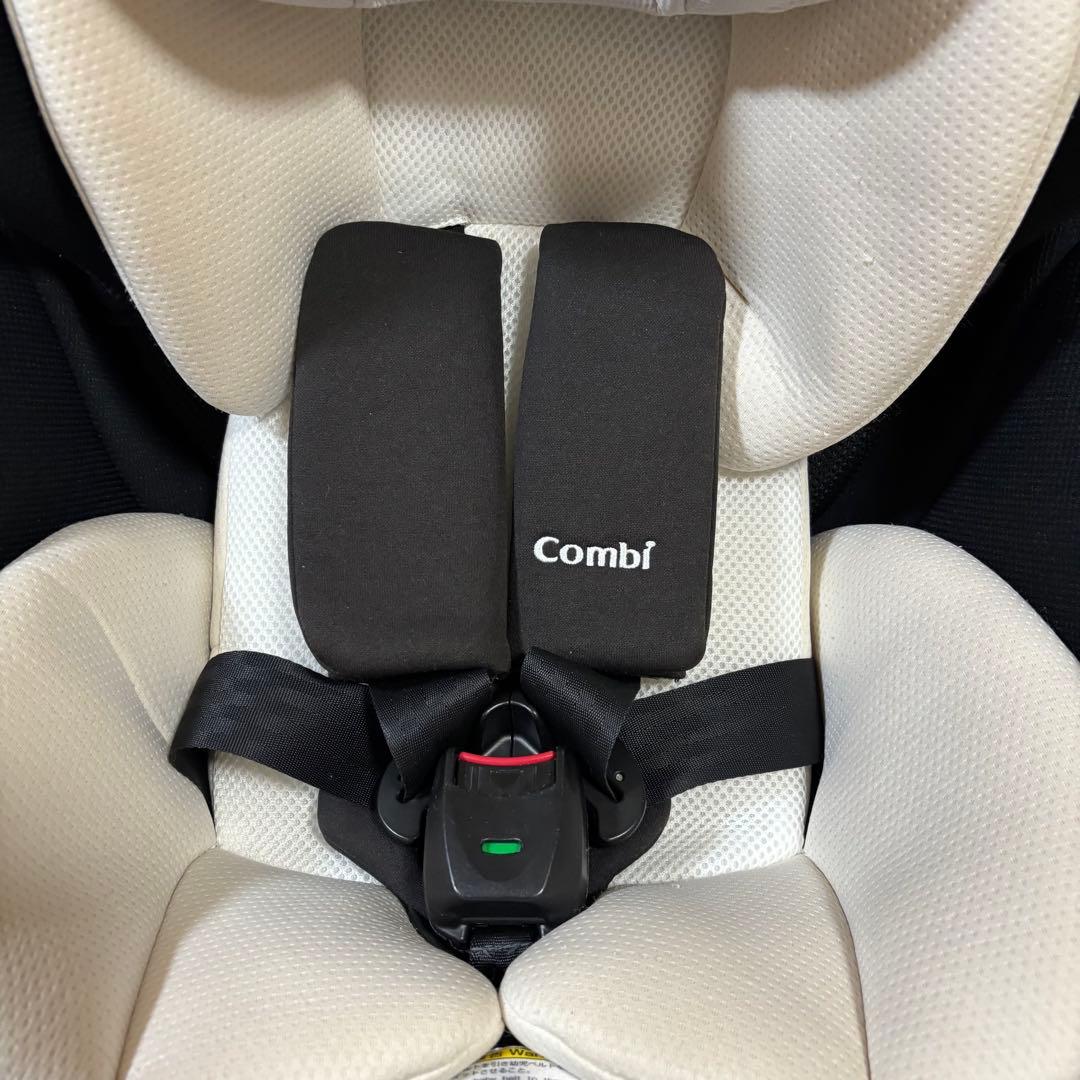 極美品　Combi クルムーヴ スマート ISOFIX エッグショックNeo