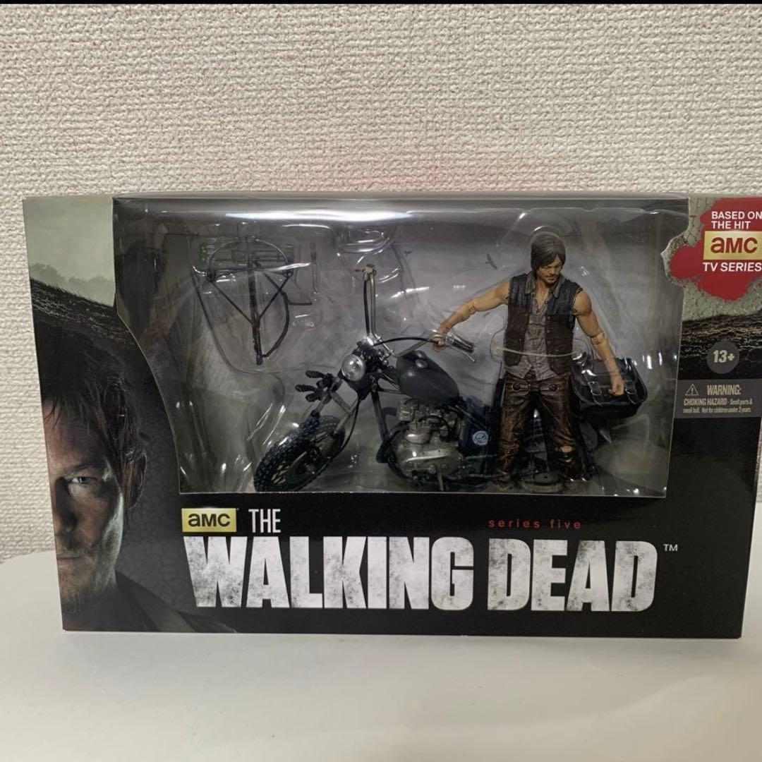 ウォーキングデッド ダリル フィギュア 映画