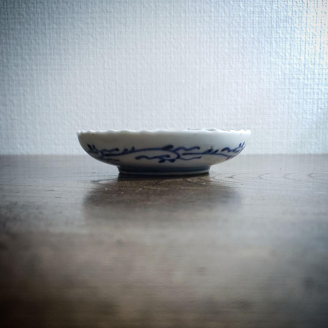 小皿　豆皿　染付　古伊万里　菖蒲　アヤメ　江戸