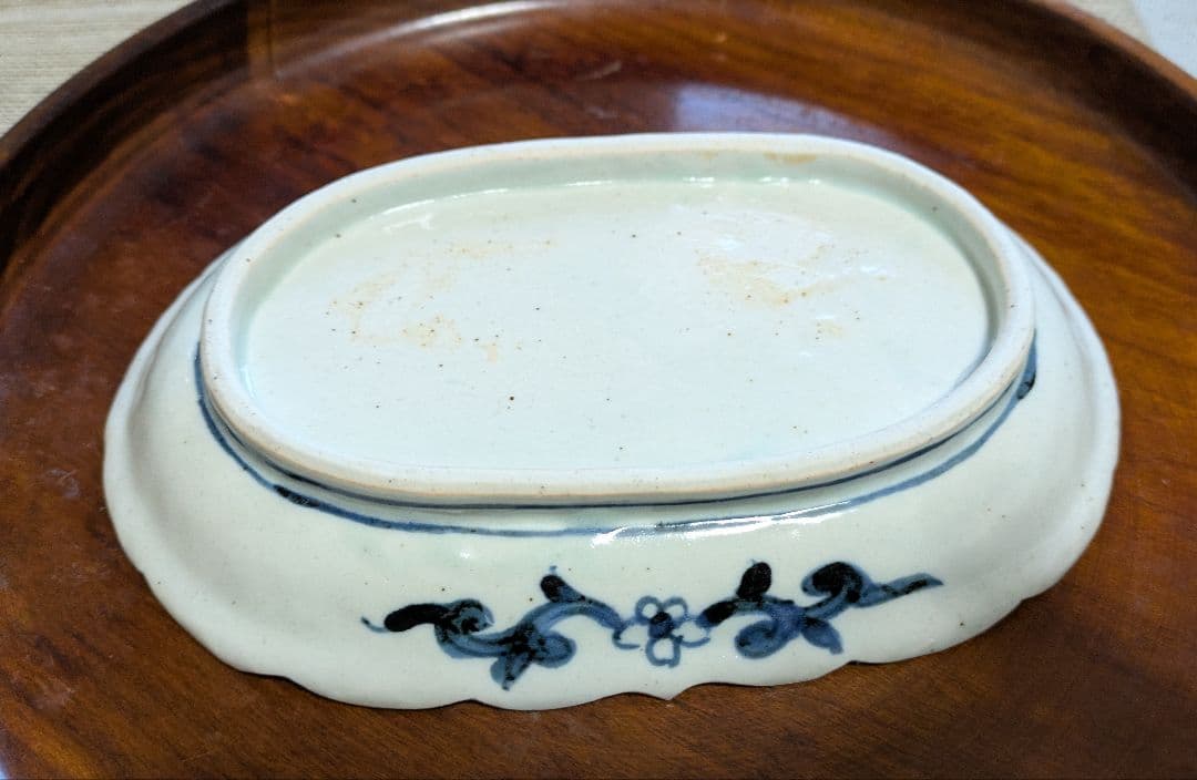 松浦コータロー　虎とウサギの絵柄 陶器皿