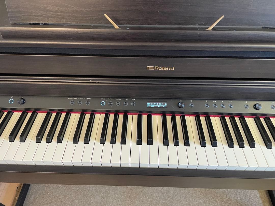 Roland HP704 電子ピアノ　送料込み