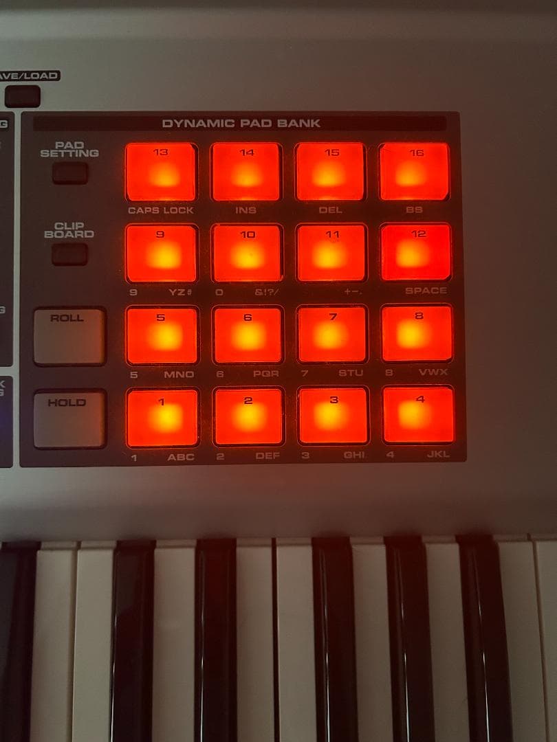 Roland ローランド　FANTOM-X6 シンセサイザー