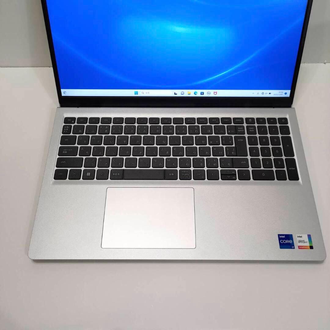 Windowsノート本体 DELL Inspiron15 3511 Win11 i7(G11) 16GB