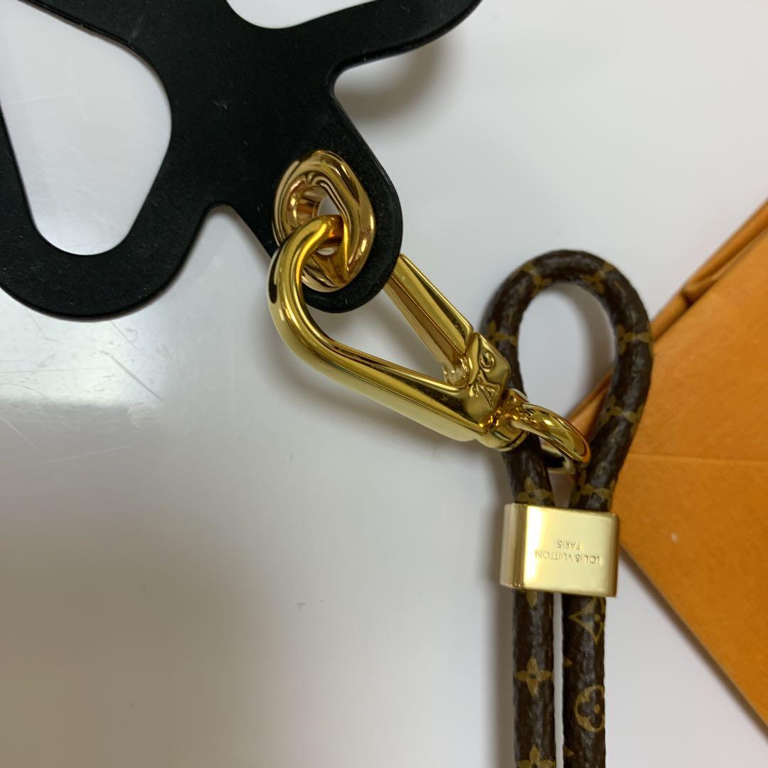 ルイヴィトン完売品ストラップブラック正規品